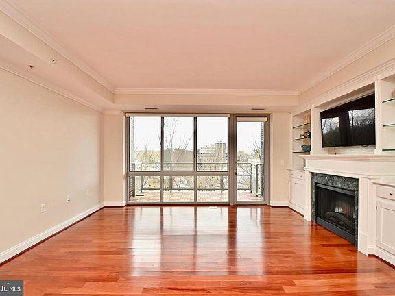 2nd image of 513 W Broad St APT 603
