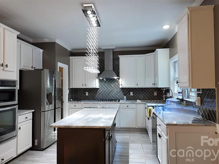 410 Farm Branch Dr — Photo 14