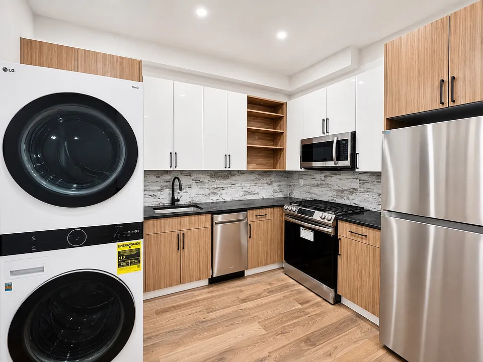 283 Webster Ave #1B