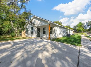 522 E 5th St #1, Bonham, TX 75418