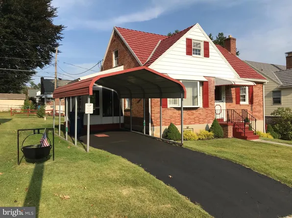 609 Lawrence Ave, Reading, PA 19609