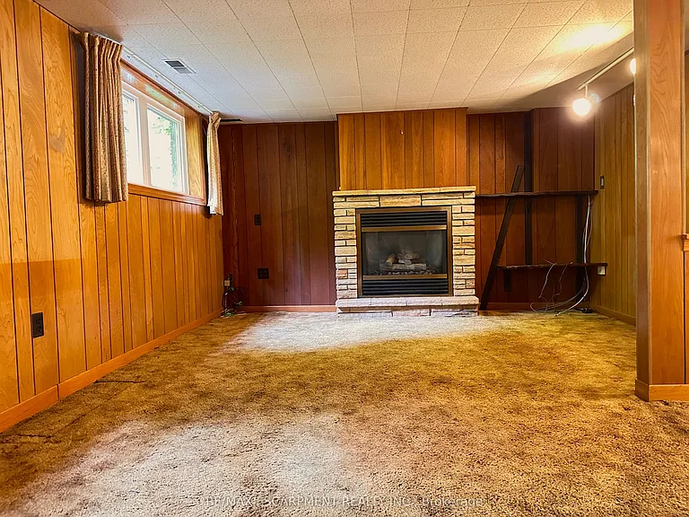 467 Kitty Murray Ln — Photo 23