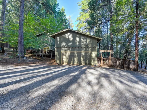 4560 Wandering Way, Camino, CA 95709