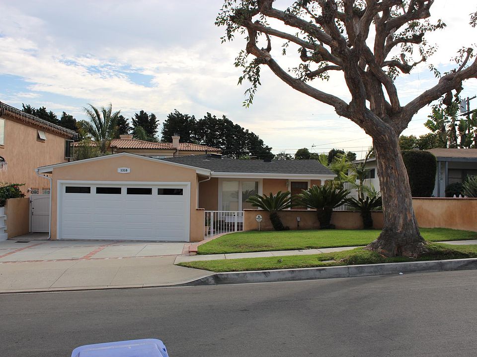 1st image of 1310 Voorhees Ave