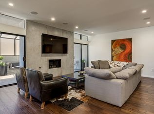 950 Hancock Ave APT 103, West Hollywood, CA 90069