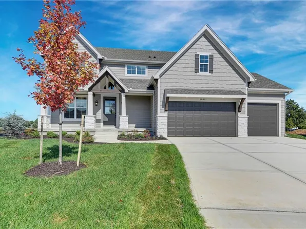 10017 Aurora St, Lenexa, KS 66220