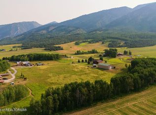 41 Rhonda Ct, Bedford, WY 83112