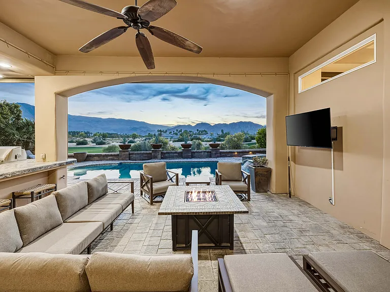 55705 Turnberry Way — Photo 30