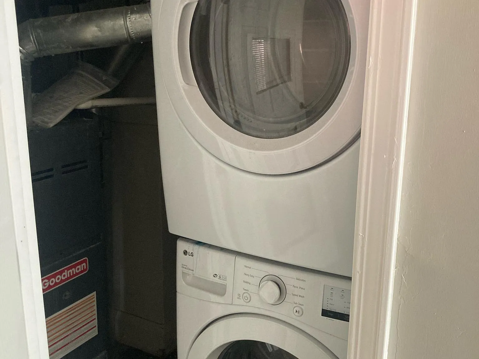 2 bed, 1100 sqft, $1,350 — Photo 4