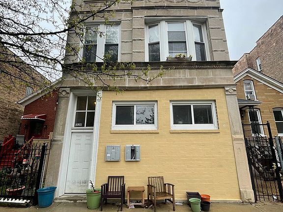 2nd image of 1328 N Campbell Ave #2R