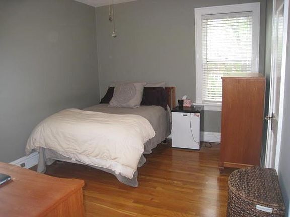 BEDROOM has 2 closets and 2 windows