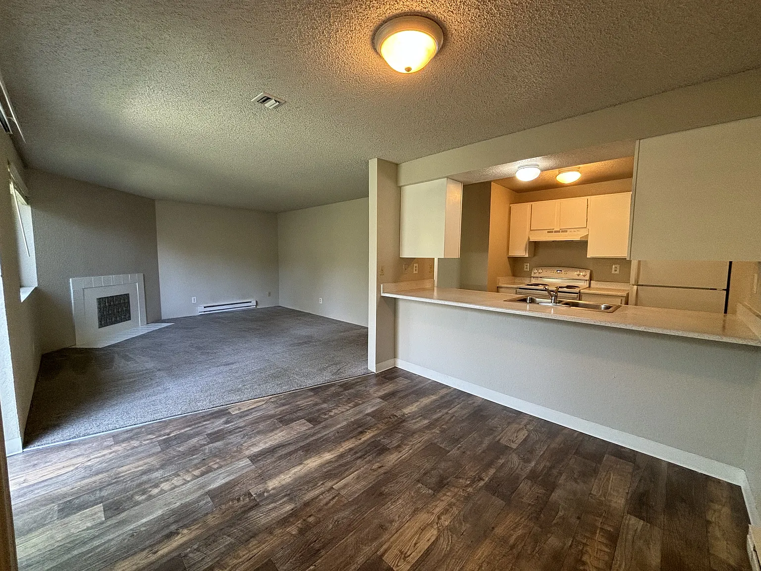 Golden Given Apartments — Photo 4