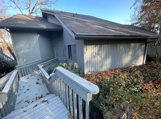 81 Ridge Lake Dr, Columbia, SC 29209