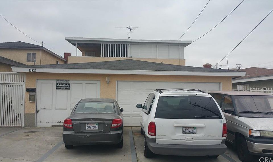 1st image of 12825 Doty Ave