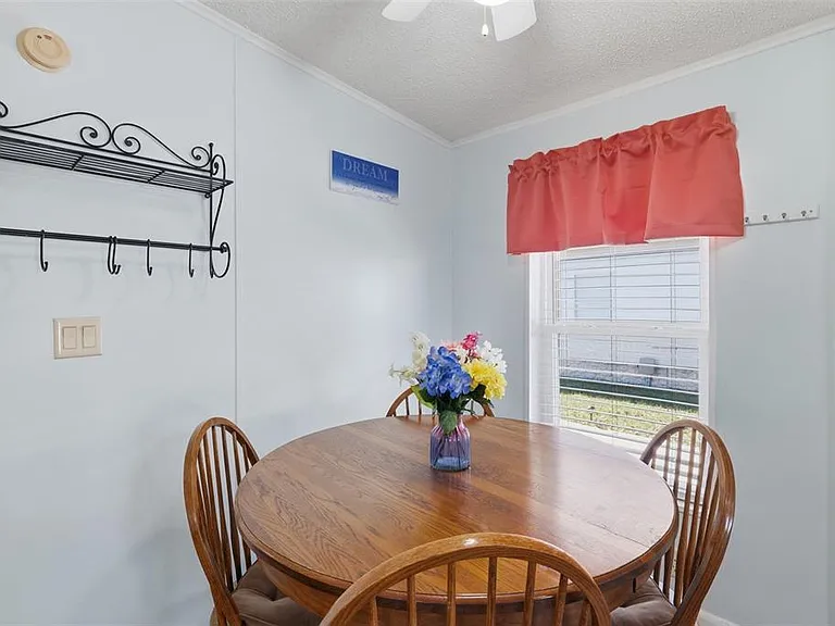 326 Nesbitt Park Ave — Photo 11