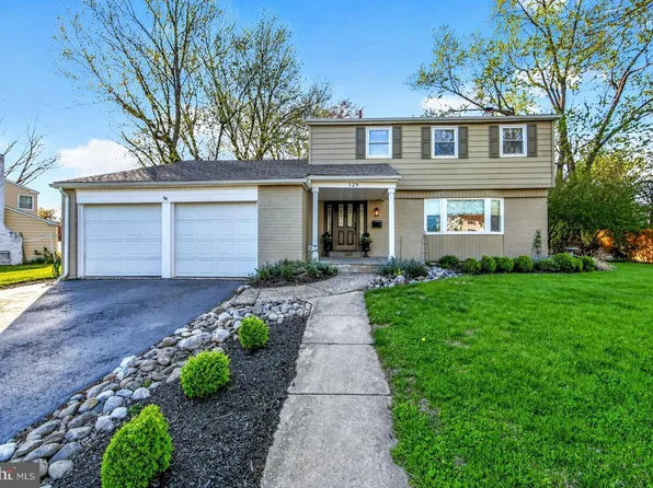 129 Glenn Oak Rd W, Norristown, PA 19403