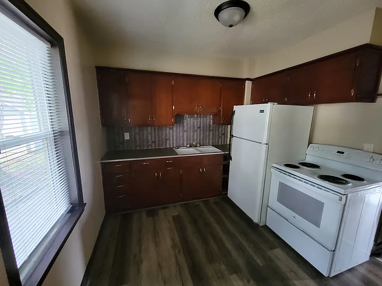 401 N Dewey St #401 — Photo 11