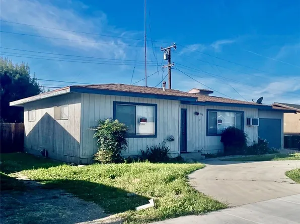 1041 E Whittier Ave, Hemet, CA 92543