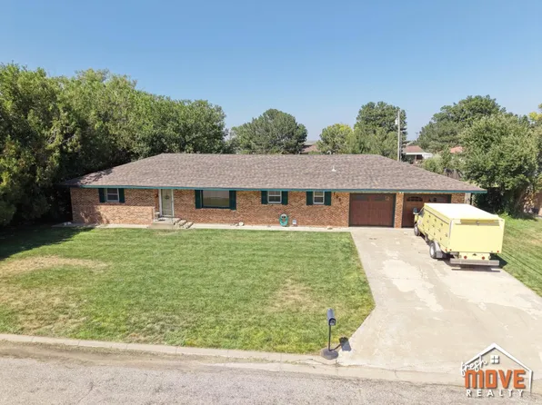 106 W Greensboro St, Plains, KS 67869