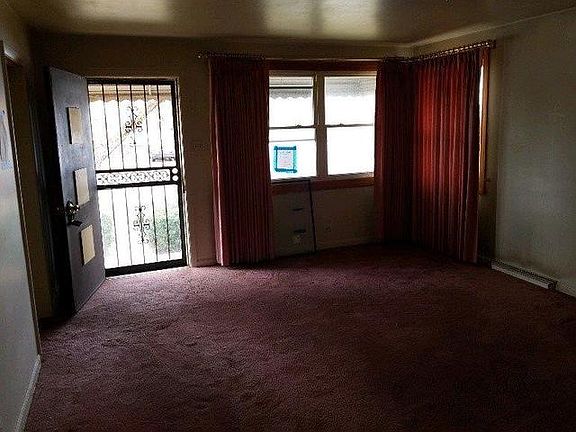 3rd image of 223 49th Ave