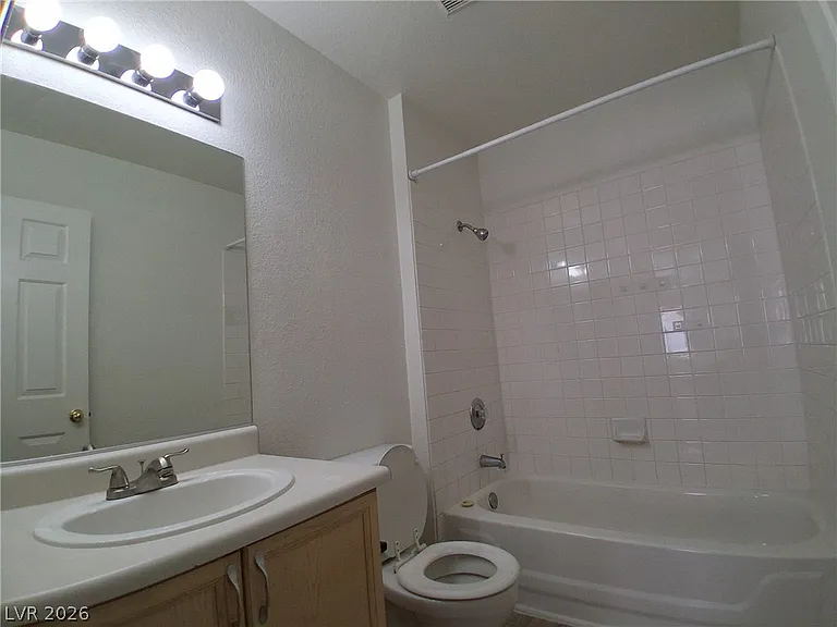 8023 Simone Ave — Photo 9