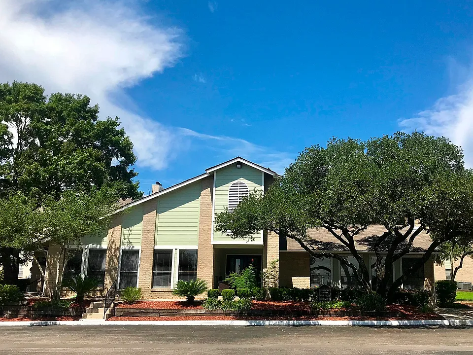 Palisades Park Main Office