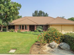 360 N 4th St, Fowler, CA 93625