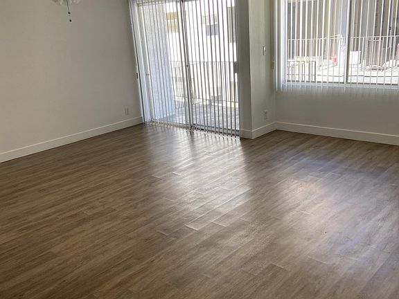 5th image of 1234 N Edgemont St APT 204