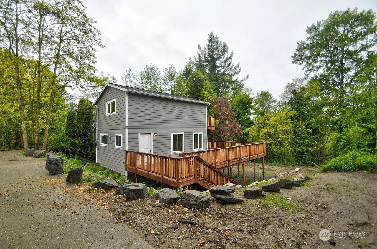 22033 16th Avenue S photo 1