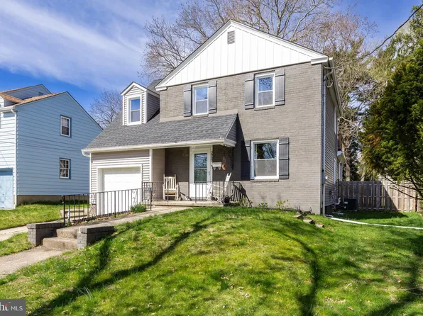 209 N Vineyard Blvd, Collingswood, NJ 08108