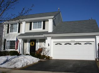 1008 Popes Creek Cir, Grayslake, IL 60030