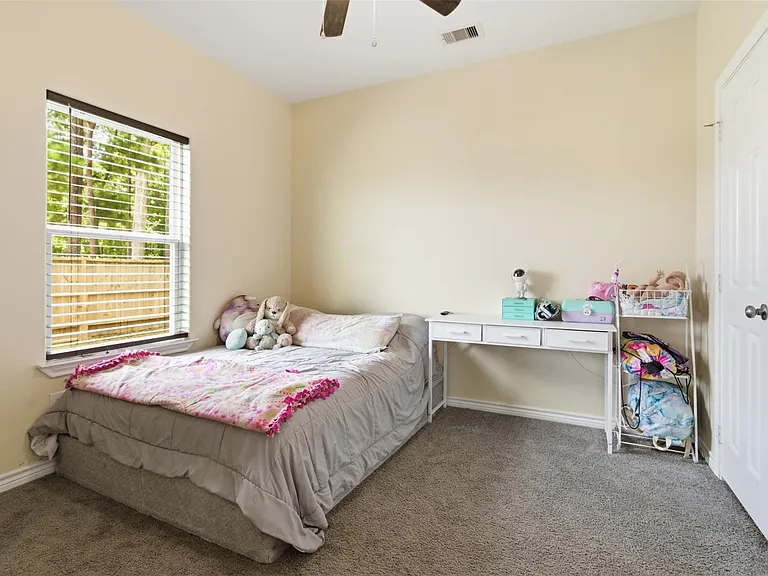 16529 Kingsbury Dr — Photo 16