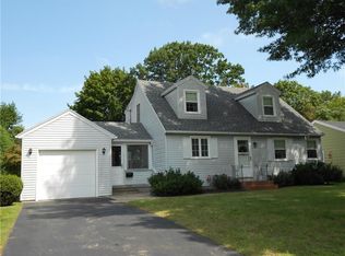 40 Spruce Ln, Rochester, NY 14622