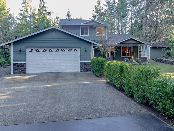 2nd image of 5048 SE Bobcat Ln
