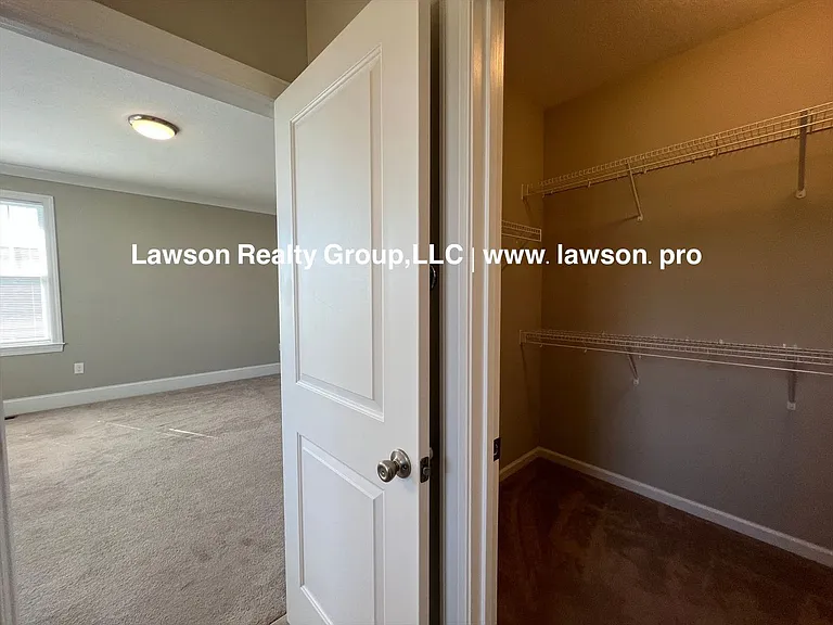 3602 Colonial Green Cir SW — Photo 36