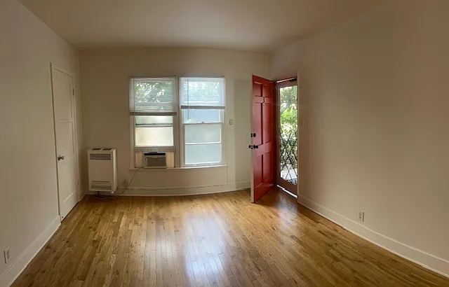 112 W Lomita Ave #3 — Photo 8
