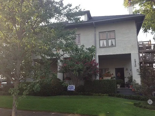 2920 Rhodes Cir