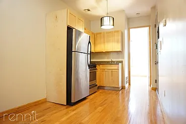 Rented by Rennit Inc.