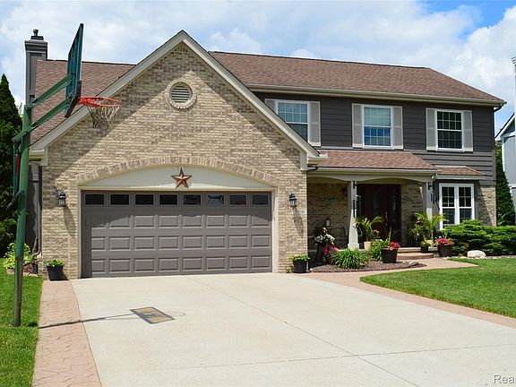 3rd image of 5708 Berwick Ct
