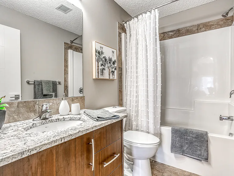 8520 Jasper Ave NW — Photo 10