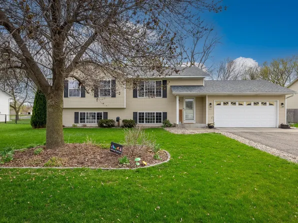 987 Lacy Ct, Belle Plaine, MN 56011