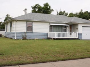 1305 Eisenhower Ave, Great Bend, KS 67530