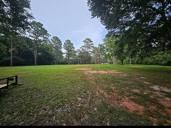4th image of 8600 Two Mile Rd