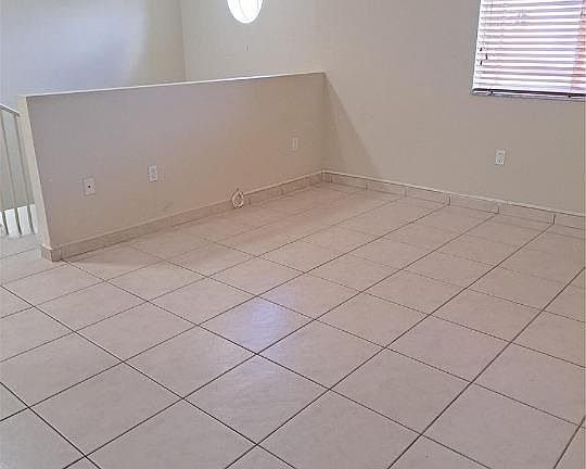 4th image of 17318 NW 74th Ave #200