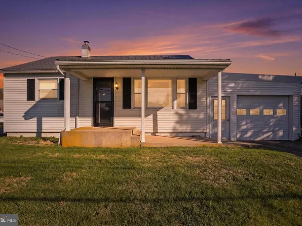 11502 Orchard Rd, Waynesboro, PA 17268