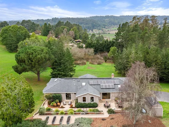 11820 Barnett Valley Road, Sebastopol, CA 95472