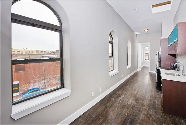 Rented by Compass | media 2