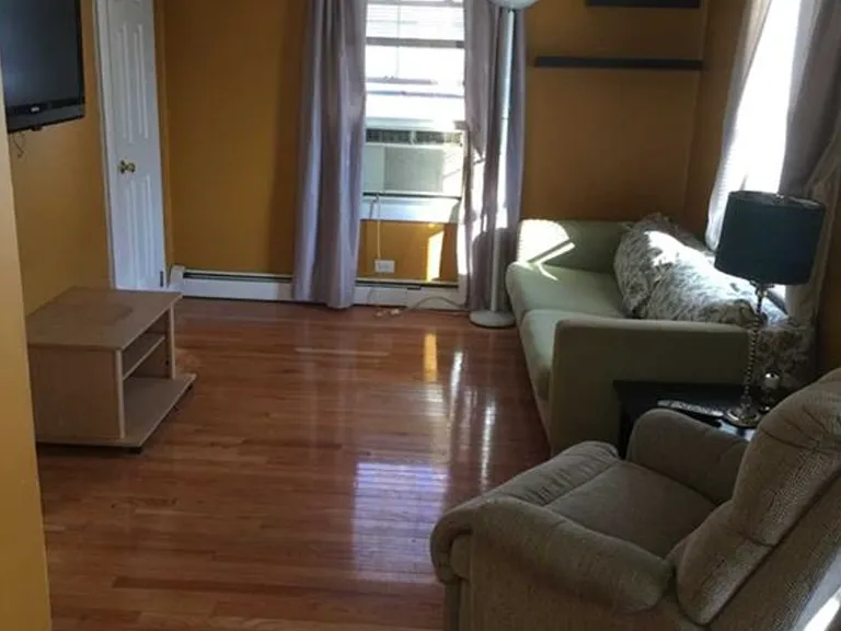 35 Prescott St #1 — Photo 5