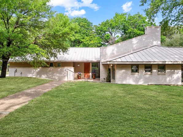 301 Bentwood Cir, Corsicana, TX 75109