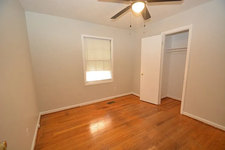 3407 Facade St — Photo 7